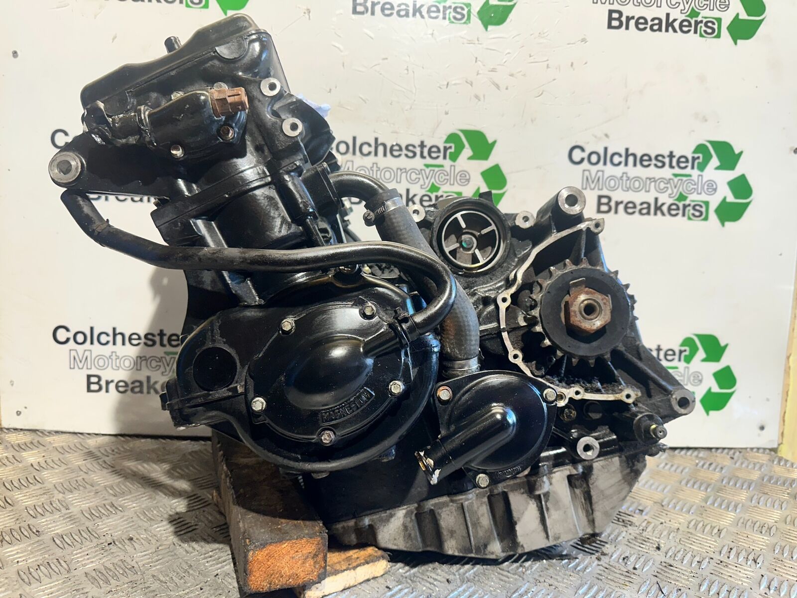 TRIUMPH 955i SPRINT ST ENGINE YEAR 1999-2004 (CMB1124) - ONLY 8800 MILES!