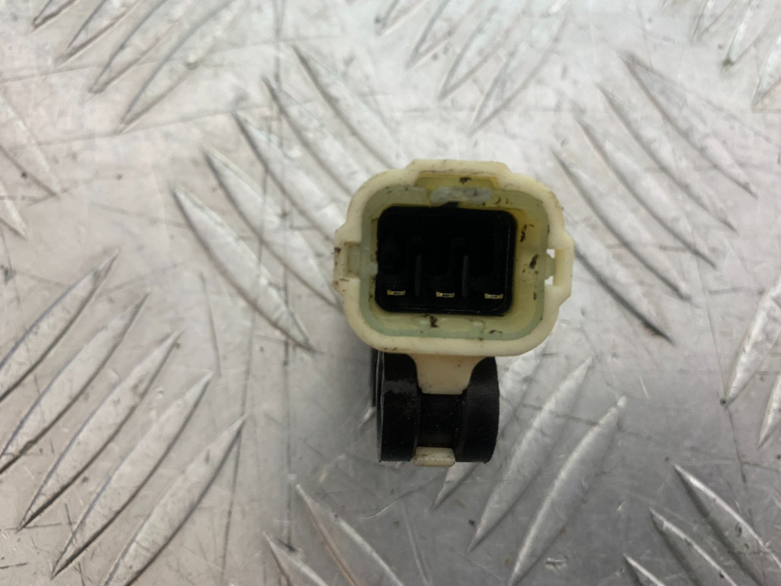 YAMAHA YZF R7 TILT SENSOR    YEAR 2022-2025 (CMB1255)