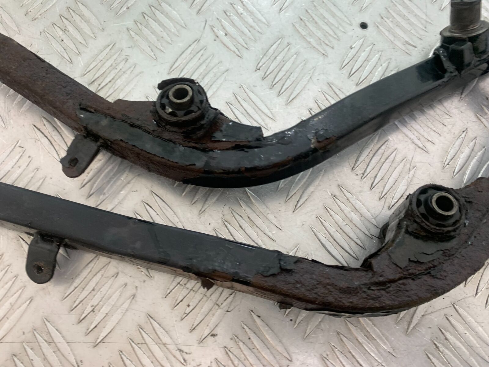 YAMAHA FJ1100 FJ 1100 FRAME RAILS  YEAR 1984-1985 (CMB1101)