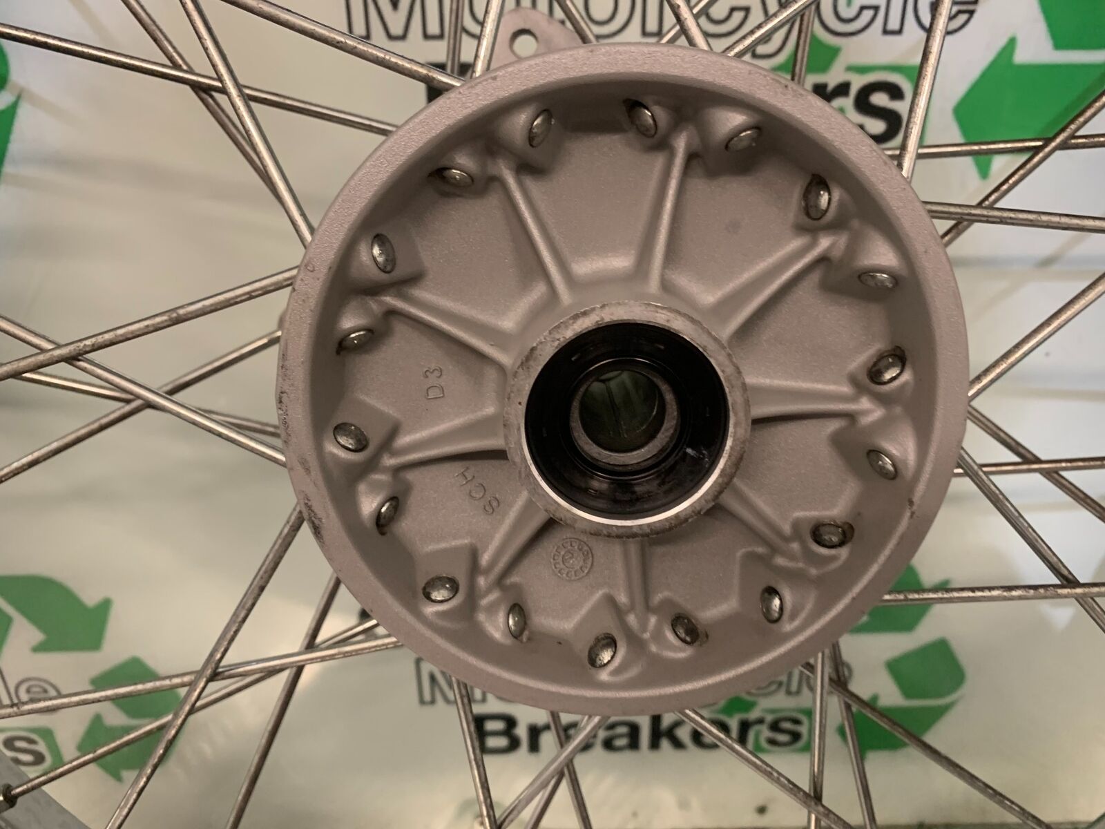 ROYAL ENFIELD 350 CLASSIC FRONT WHEEL  YEAR 2022 (STOCK 967)