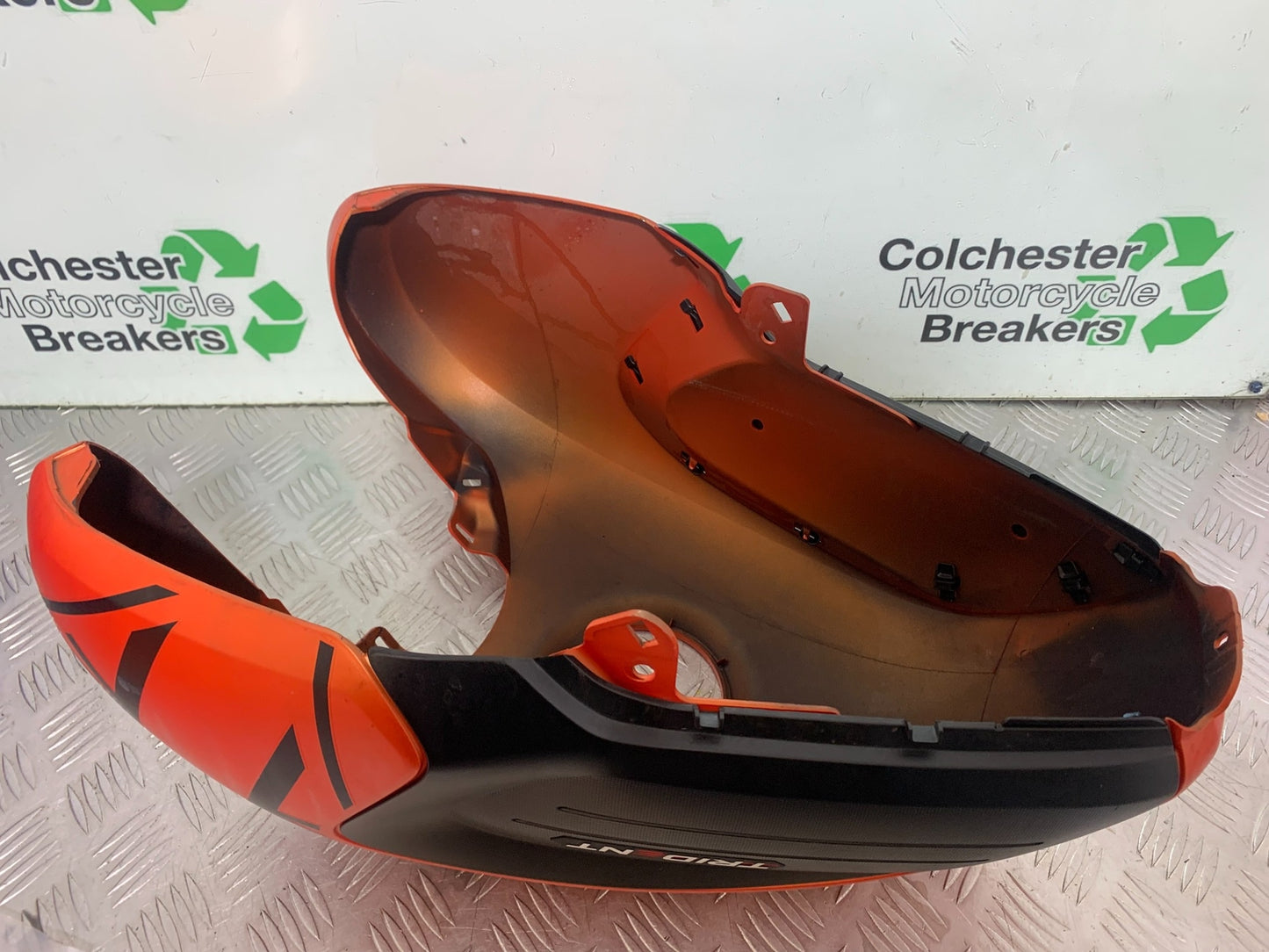 TRIUMPH TRIDENT 660 TANK COVER  YEAR 2021-2024 (CMB1148)