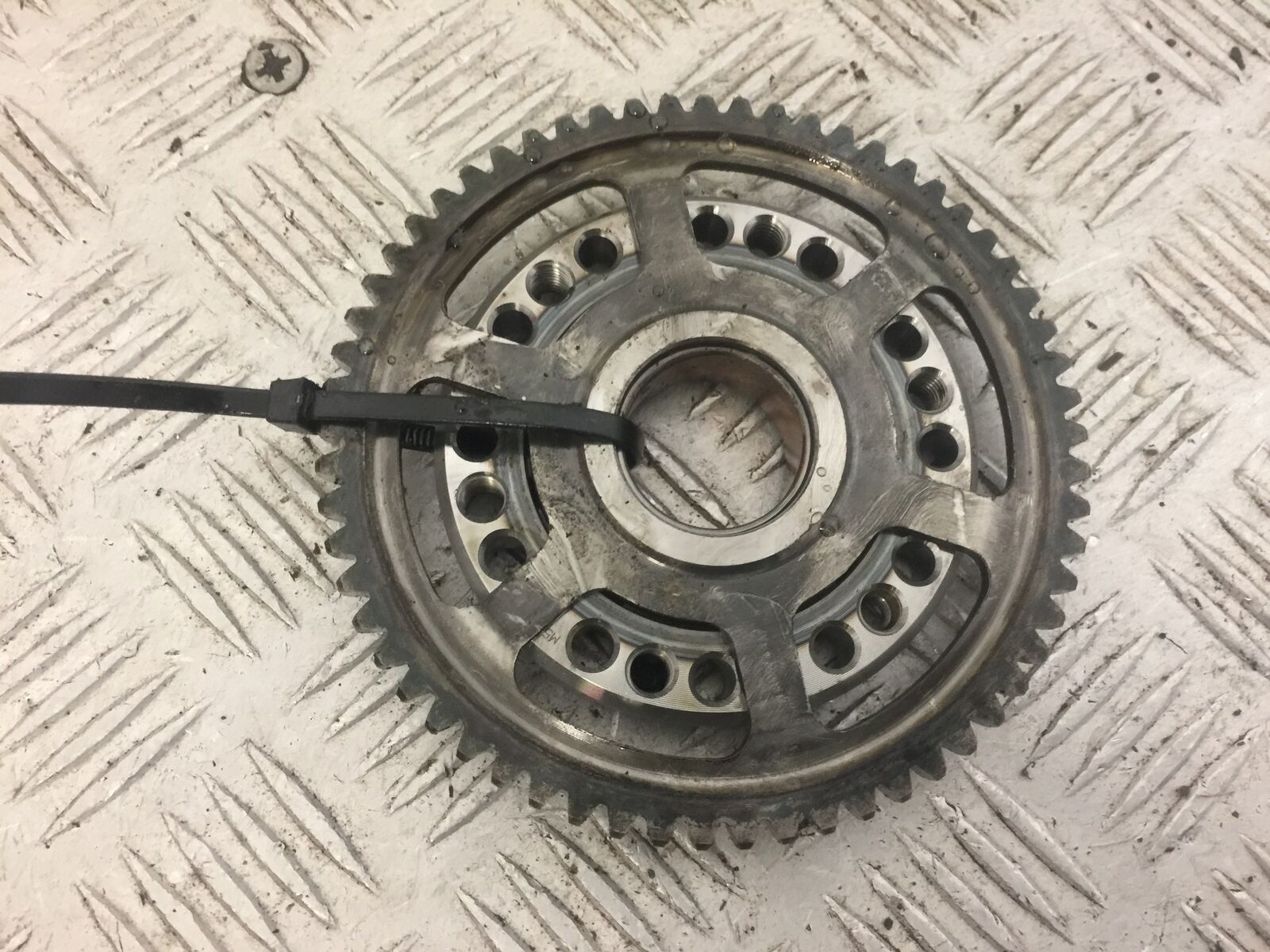 YAMAHA MT09 MT-09 TRACER STARTER CLUTCH  YEAR 2017 (STOCK 663)