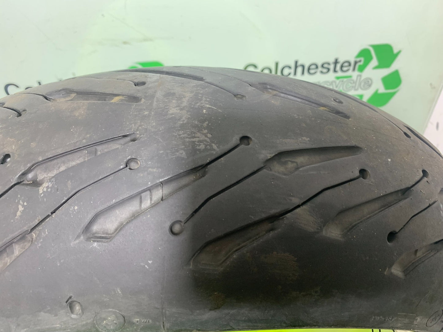 HONDA CBR1000 rr FIREBLADE REAR WHEEL YEAR 2006 (CMB1220)