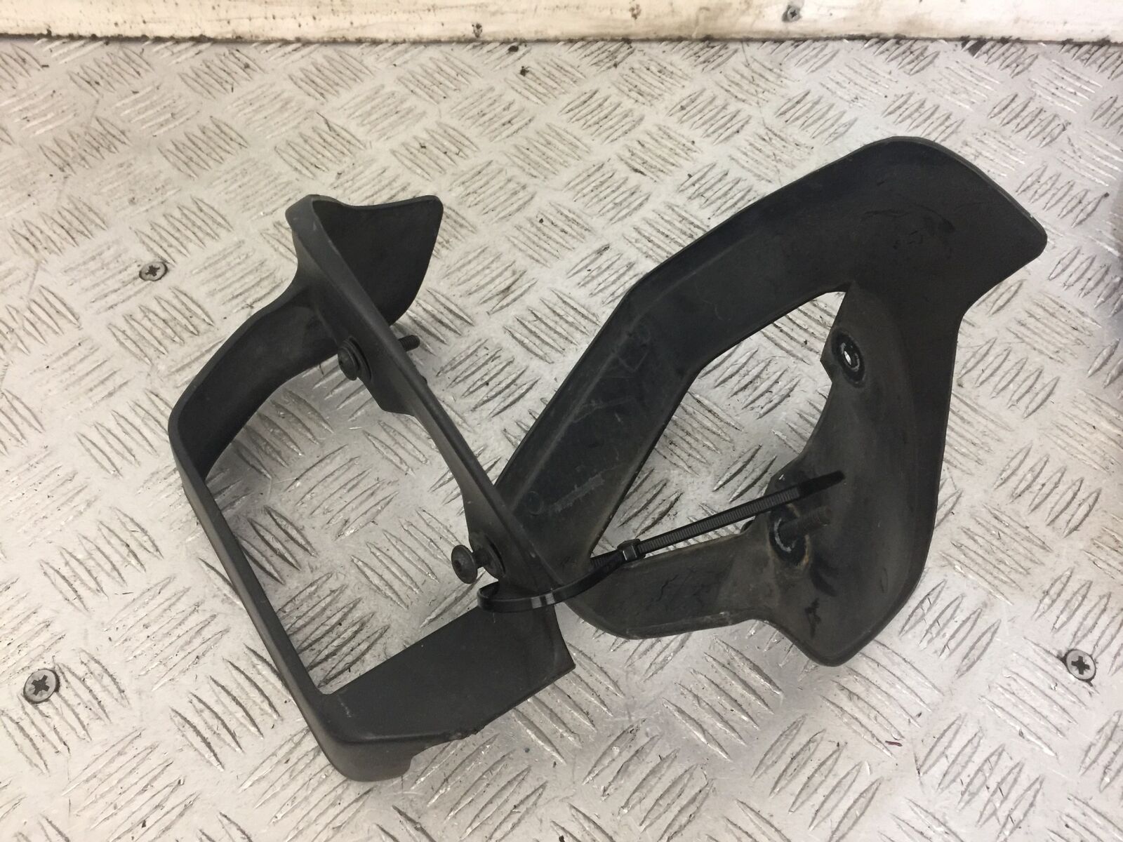 BMW R850 R R850R OIL COOLER COVERS YEAR 1994-2002 (STOCK 831)