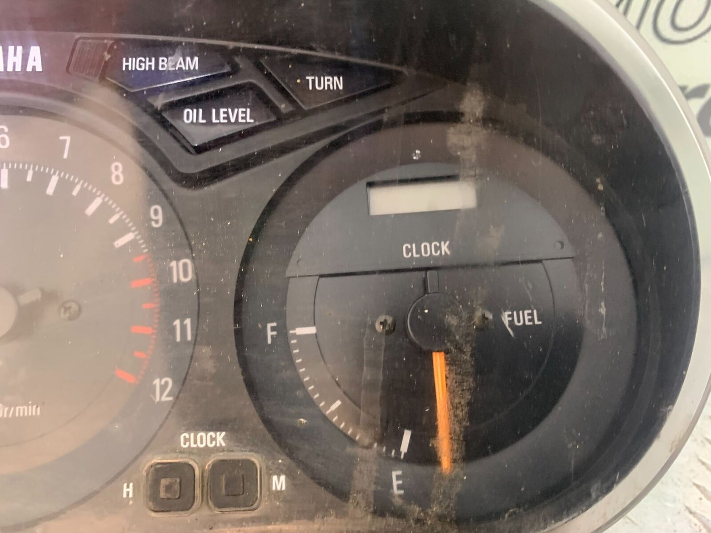 YAMAHA FJ1100 FJ 1100 CLOCKS SPEEDO DASH (SOLD AS PARTS) YEAR 1984-85 (CMB1101)