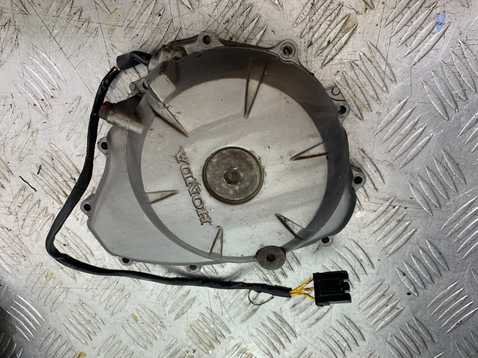 HONDA NC700 X GENERATOR AND COVER  MOTOR  YEAR 2012-2014 (CMB1327)