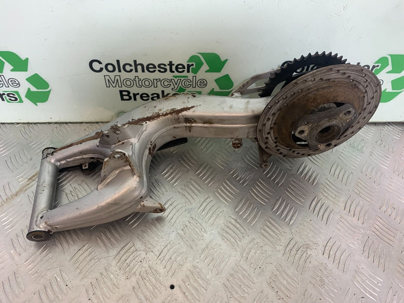APRILIA RS50 RS 50 SWINGARM  YEAR 1996-1998 (CMB1132)