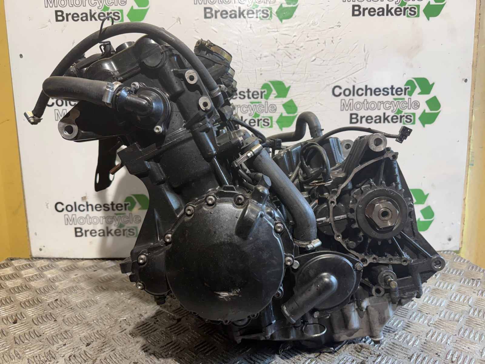 TRIUMPH 1050 SPEED TRIPLE ENGINE YEAR 2005-2007 (CMB1322)