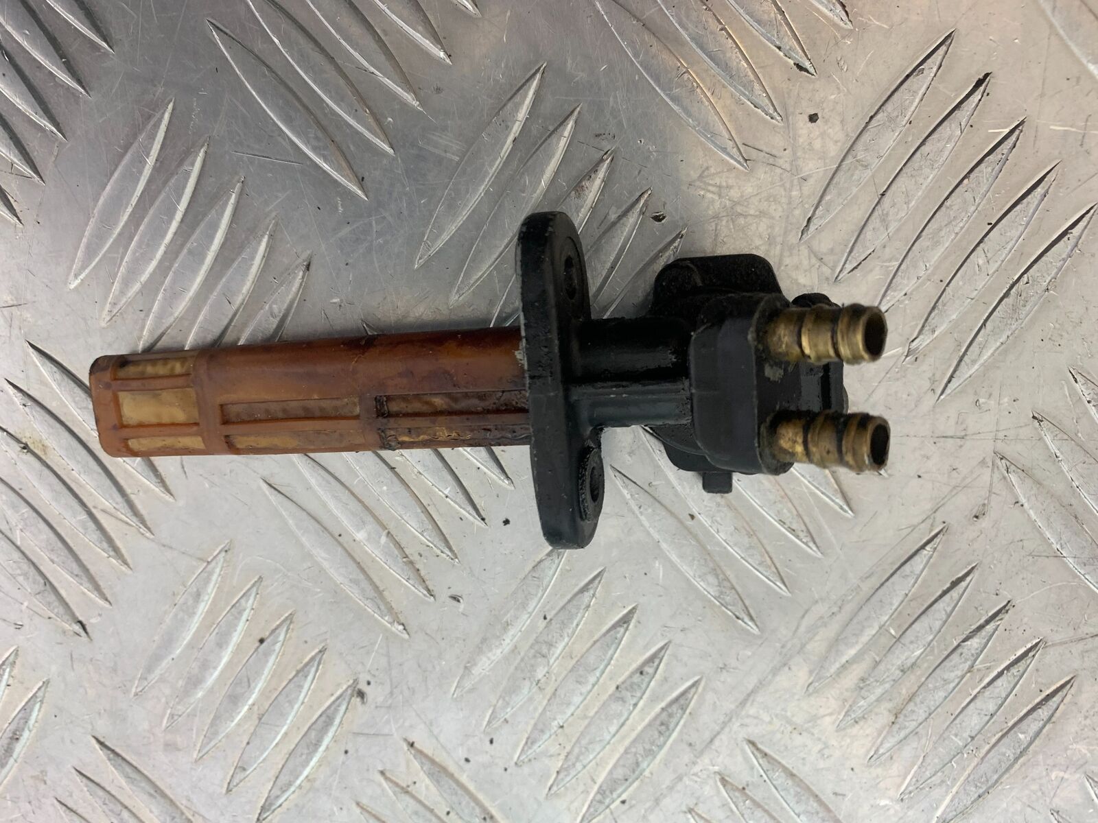 YAMAHA XS1100 MIDNIGHT SPECIAL PETROL TAP   YEAR 1980-1982 (CMB1122)