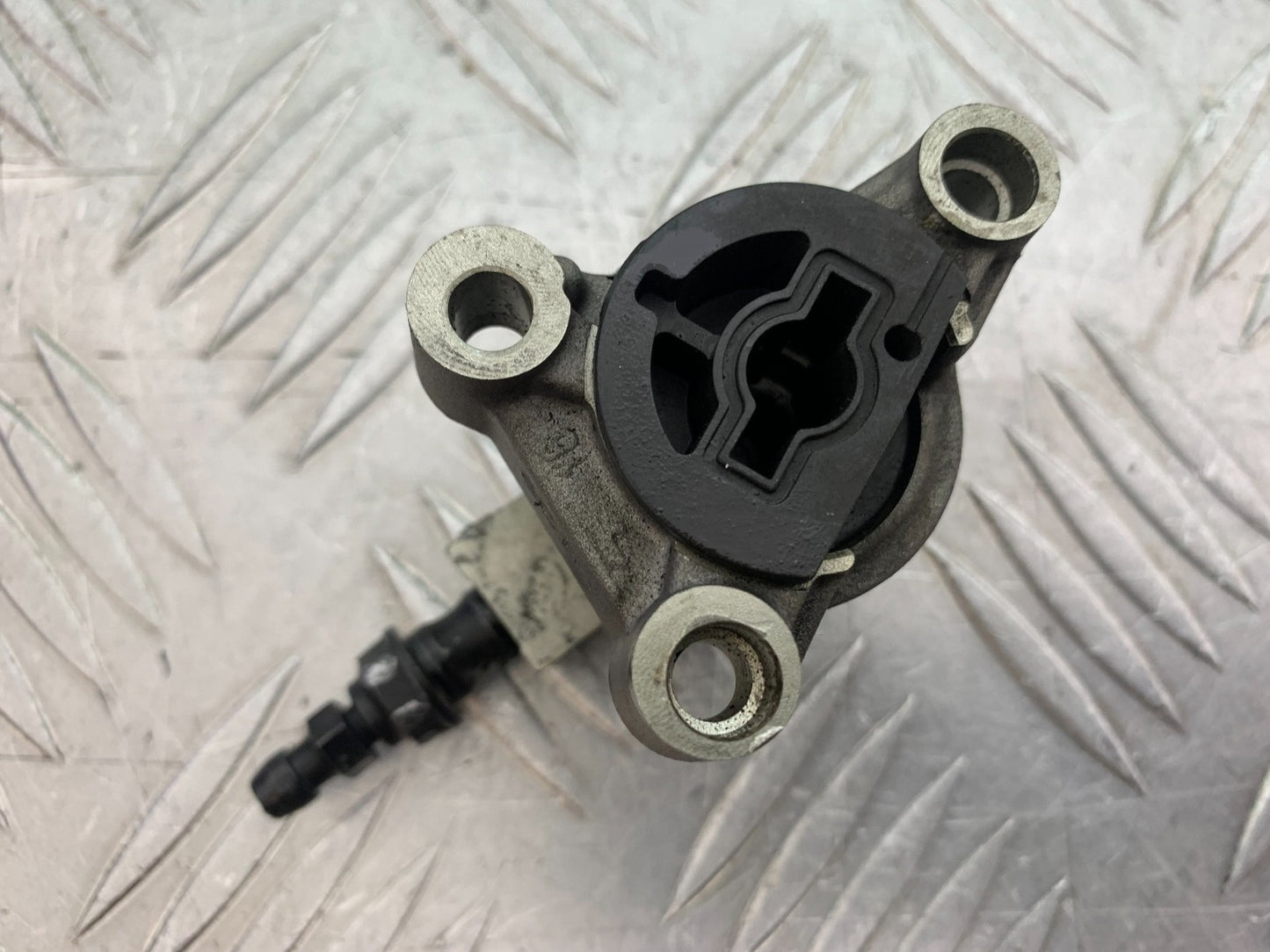DUCATI 1299 PANIGALE CLUTCH SLAVE CYLINDER  YEAR 2016 (CMB 1187)