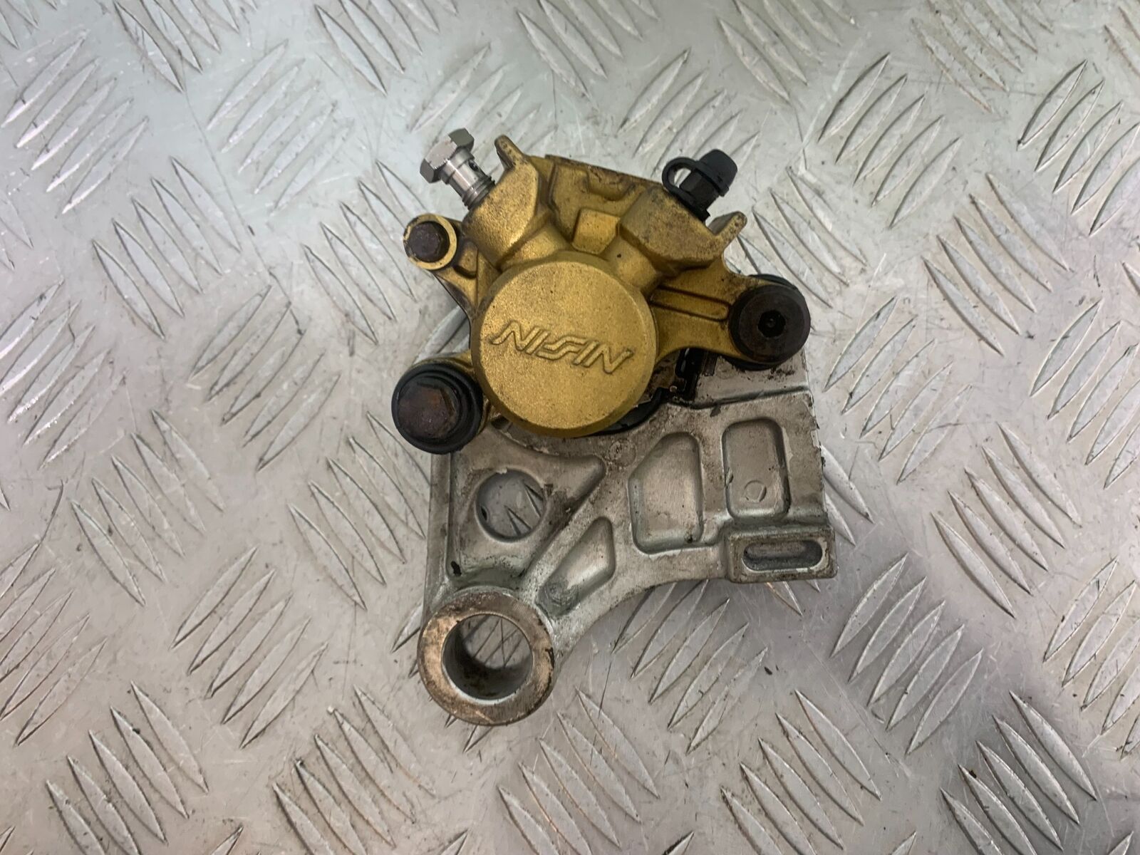 HONDA CBR600 CBR 600 RR REAR CALIPER  YEAR 2003-2004 CMB1086)
