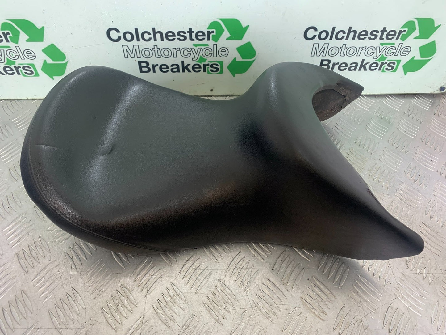 BMW R850 R R850R FRONT SEAT YEAR 1994-2002 (CMB1170)