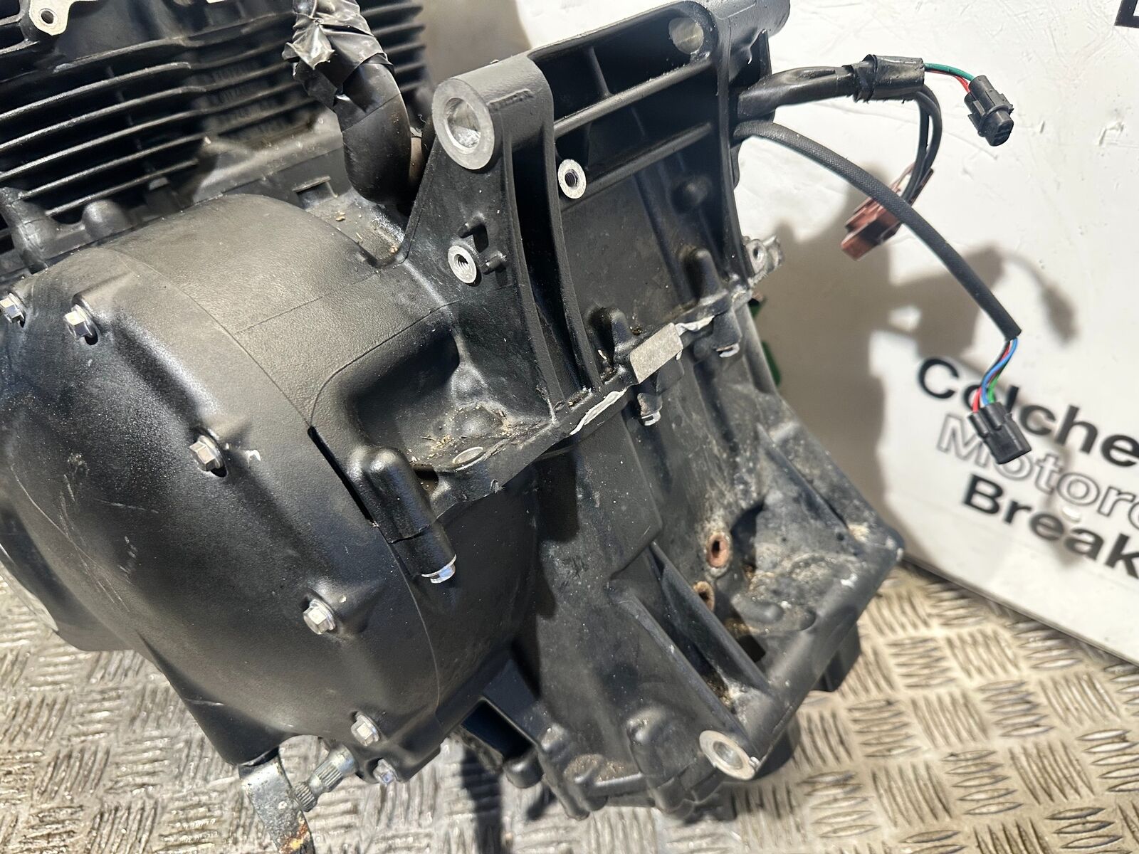 TRIUMPH BONNEVILLE T100 ENGINE YEAR 2017-2021 (CMB1084)