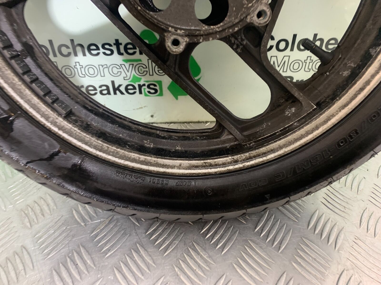 YAMAHA FJ1100 FJ 1100 FRONT WHEEL  YEAR 1984-1985 (CMB1101)