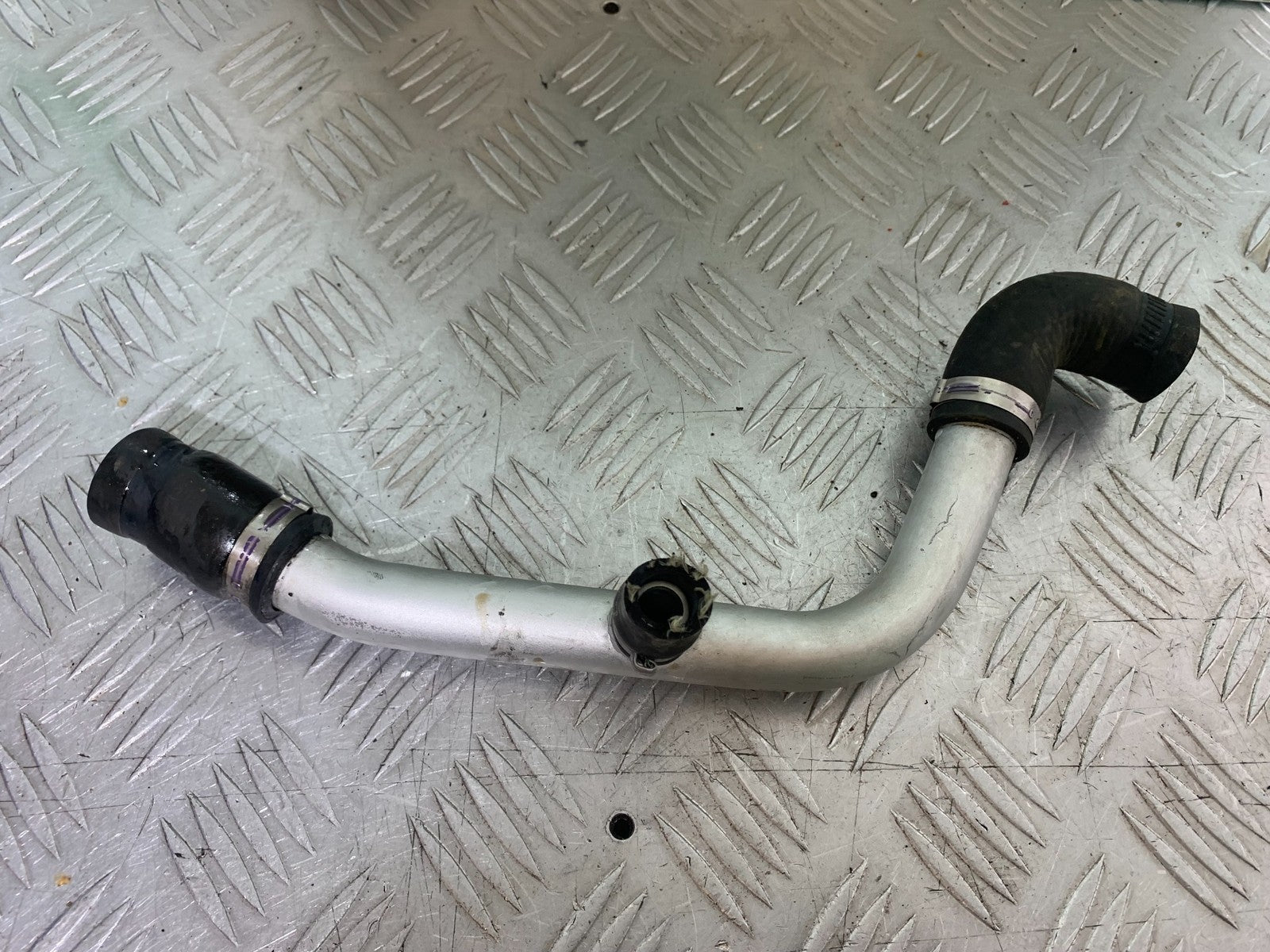 APRILIA RSV4 FACTORY WATER PIPE YEAR 2009-2012 (CMB1224)
