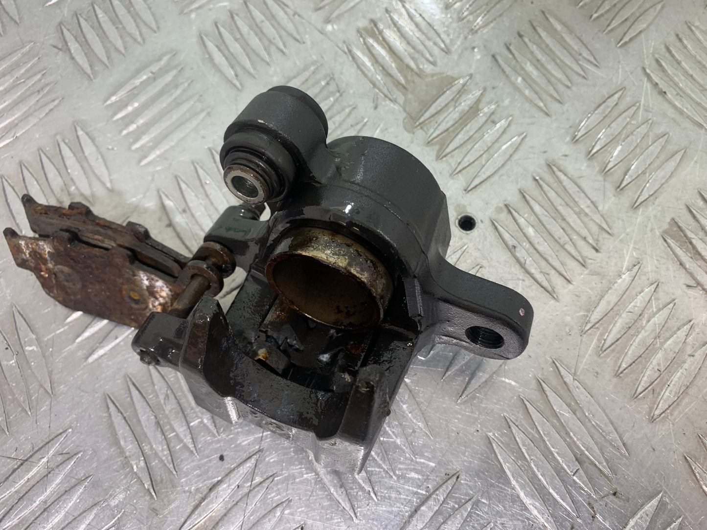 HONDA CBR500R CBR 500 R REAR CALIPER  YEAR 2012-16 (CMB1151)