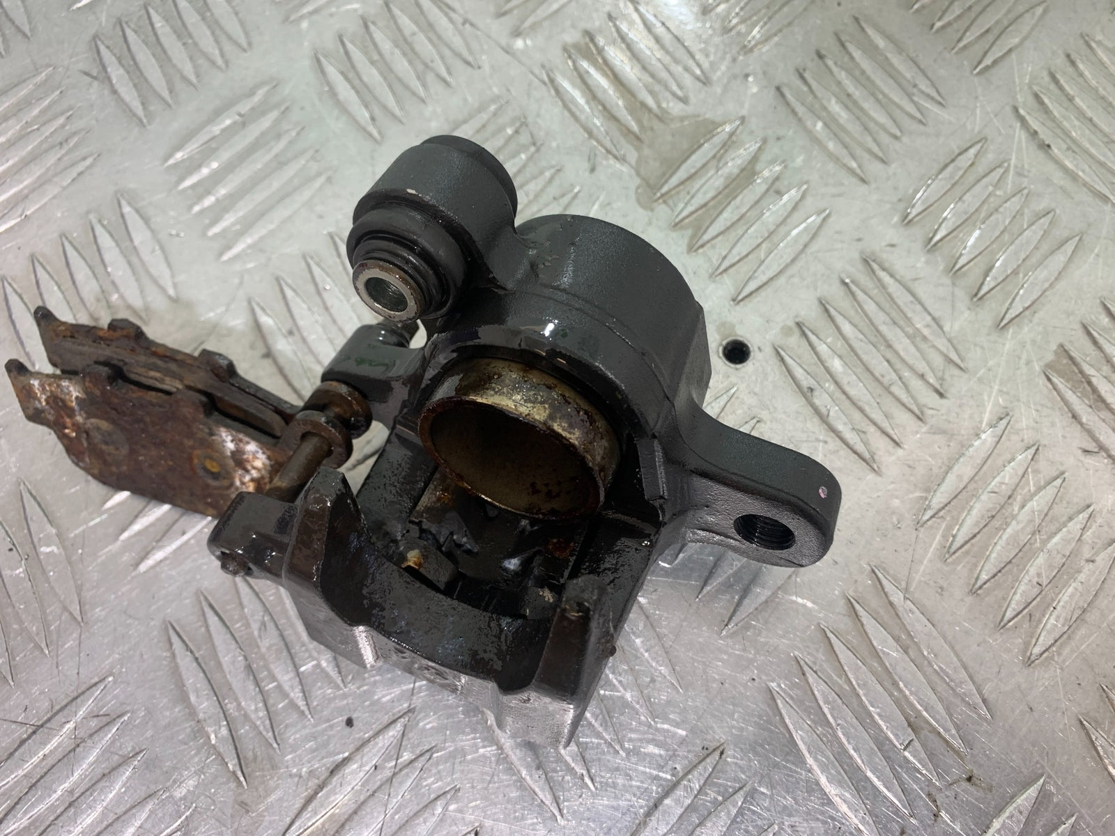 HONDA CBR500R CBR 500 R REAR CALIPER  YEAR 2012-16 (CMB1151)