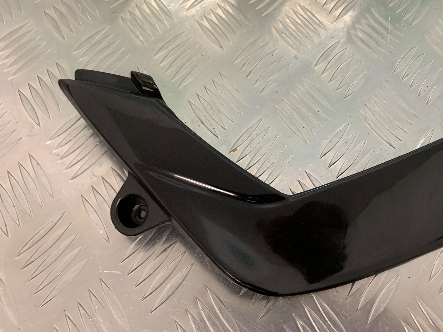 KAWASAKI Z1000 SX SIDE INFILL PANEL  YEAR 2011-16 (STOCK 942)