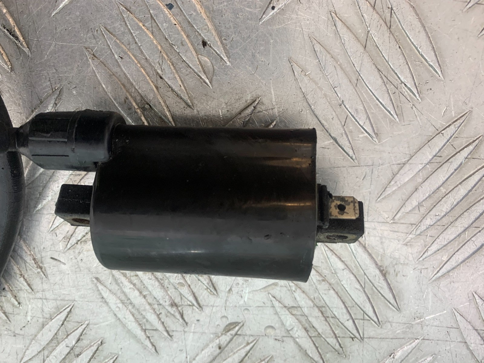 APRILIA 650 PAGASO STRADA COIL AND CAP YEAR 2005-2010 (CMB1260)