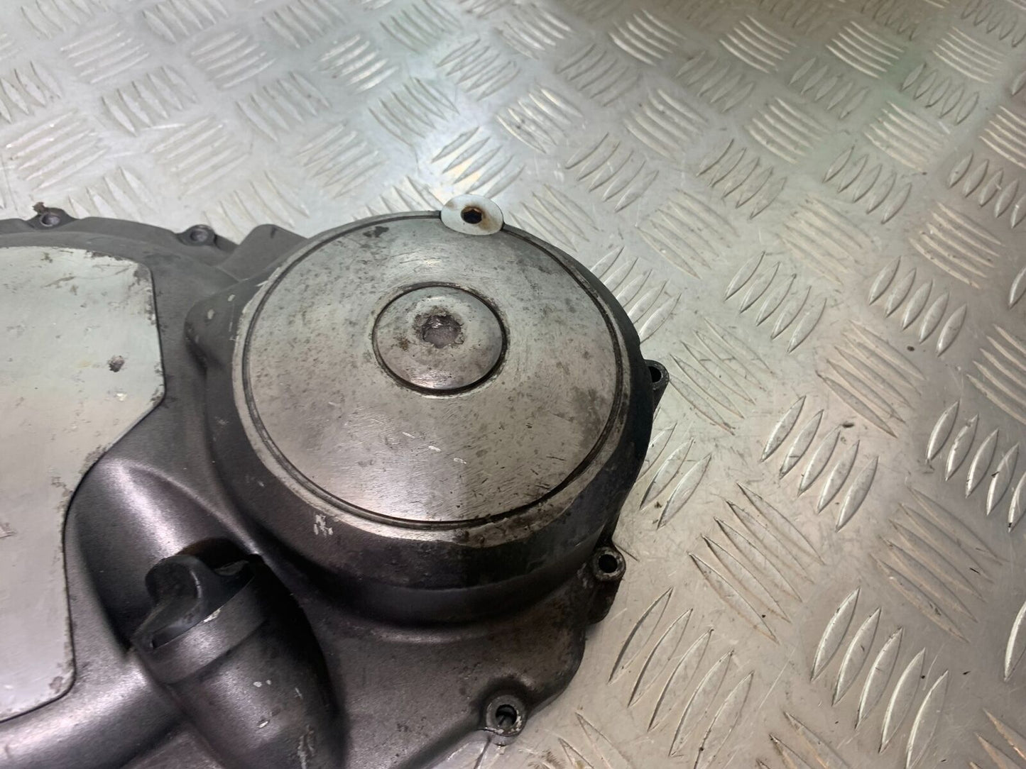HONDA CB400 CB 400 SUPER FOUR CLUTCH COVER  YEAR 1996 (STOCK 579)