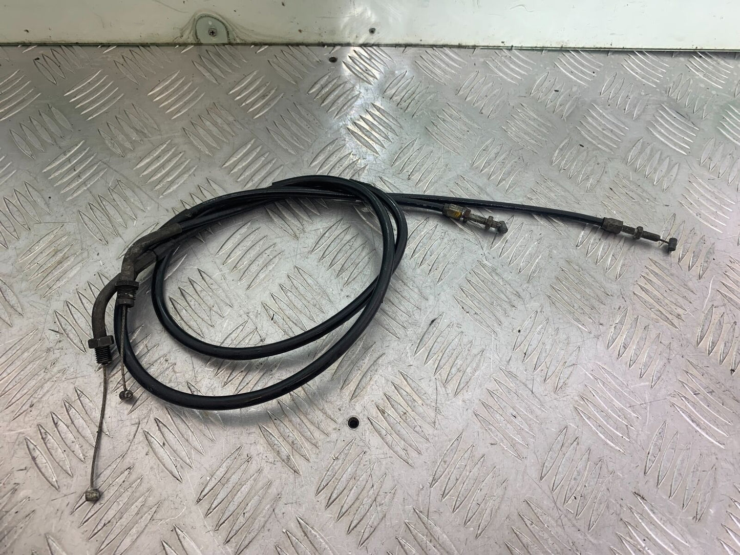 HONDA ST1100  PAN EUROPEAN THROTTLE CABLES  YEAR 1993-2001 (CMB1096)