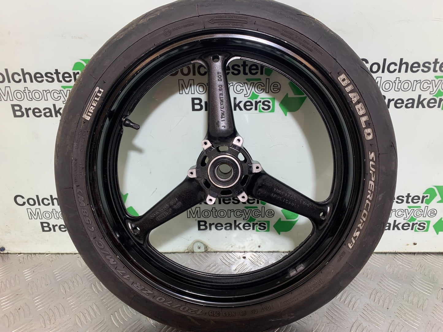 HONDA CBR1000 RR CBR1000RR FIREBLADE FRONT WHEEL 2008-2011 (CMB1179)