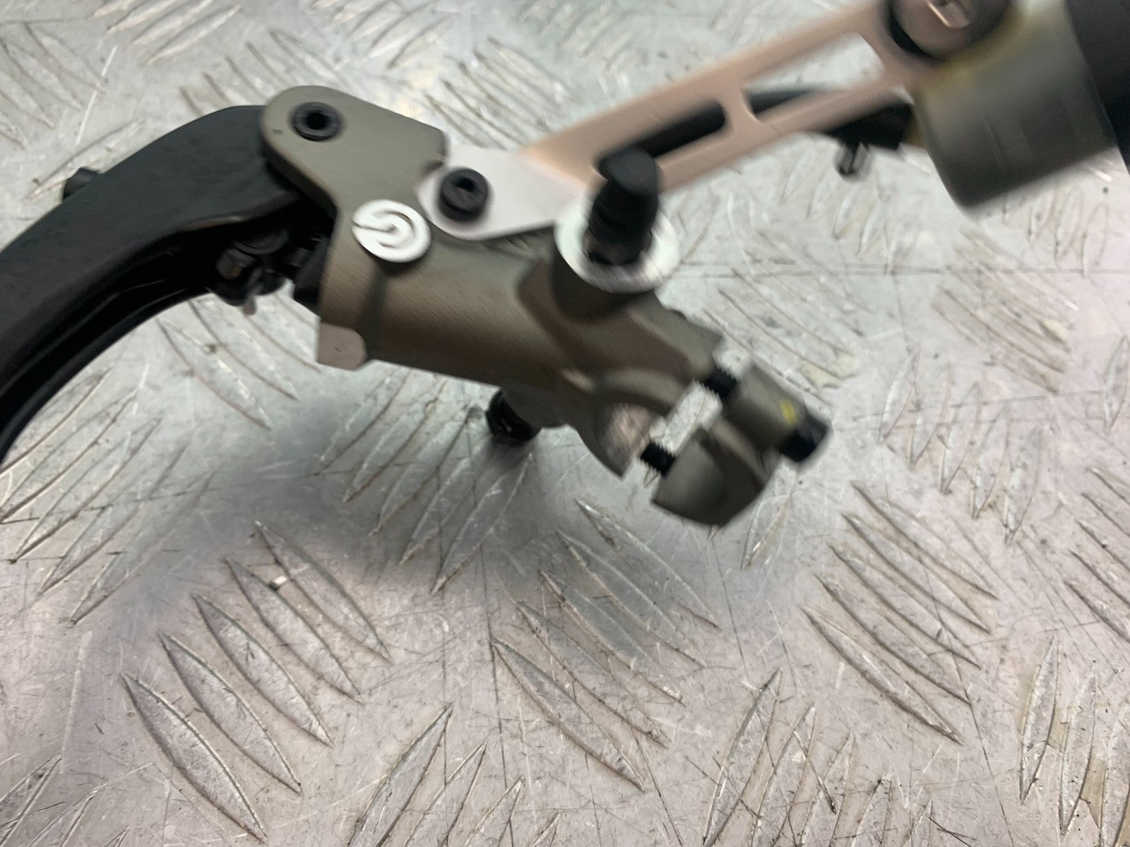 DUCATI 1198 S CLUTCH MASTER CYLINDER  YEAR 2009-2011 (CMB1219)