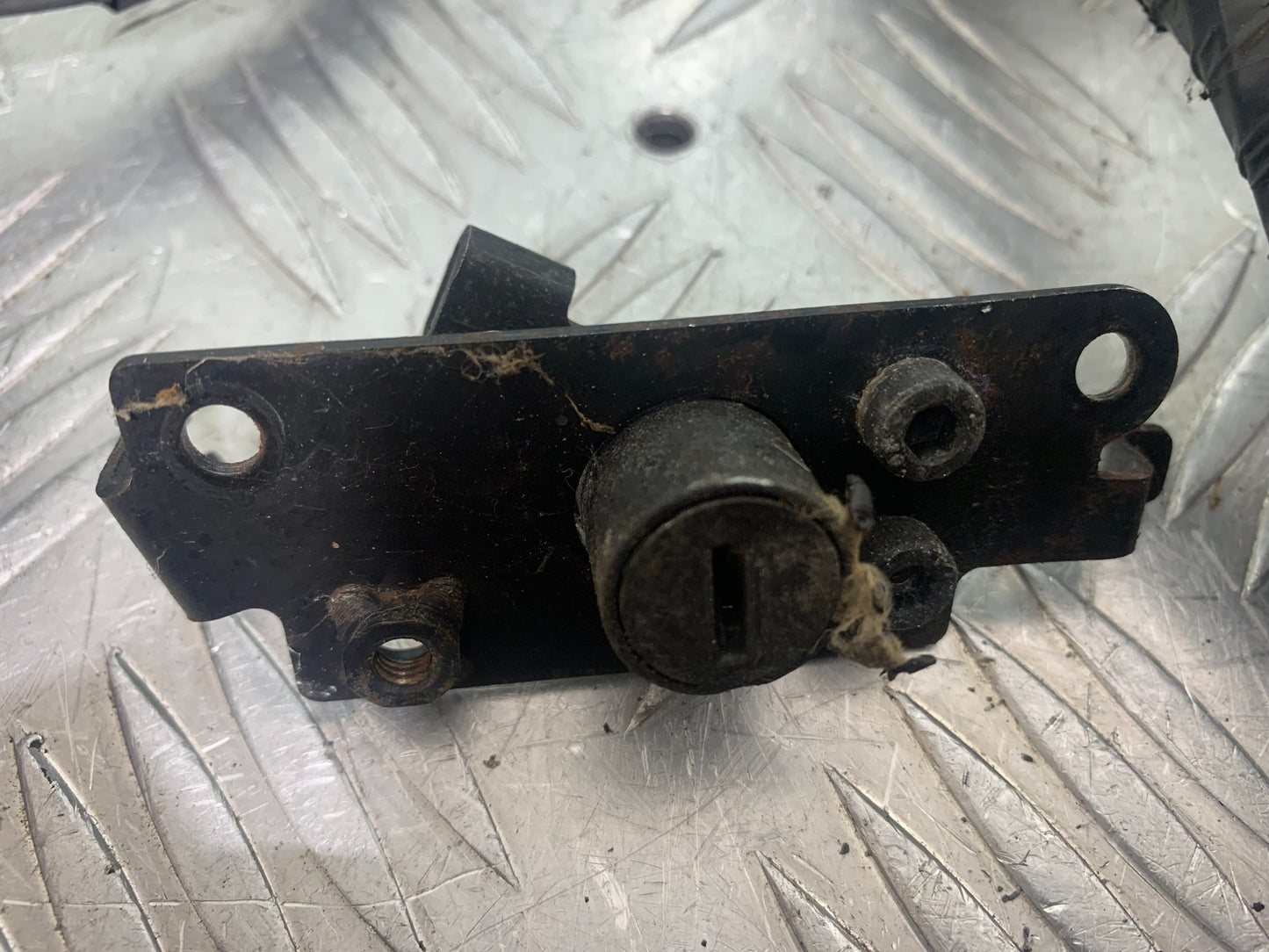 KAWASAKI ZX6R ECU LOCKS 2 KEYS YEAR 2009-2012 (CMB1136)