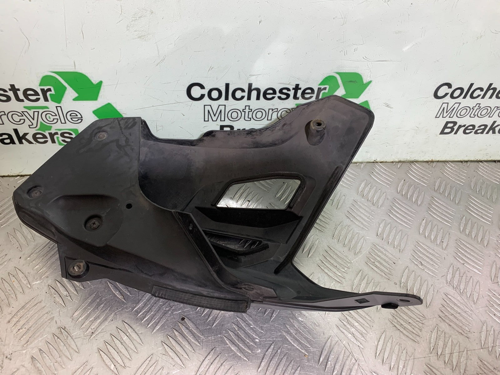 SUZUKI DL1000 V-STROM LEFT SIDE FAIRING YEAR 2014-2019 (CMB1325)