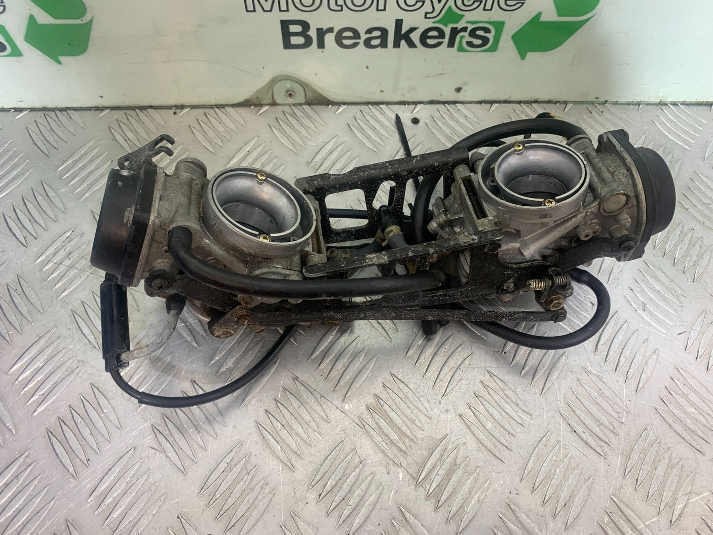 SUZUKI SV650 SV 650 mk1 CARBS  YEAR 1999-2002 (CMB1160)