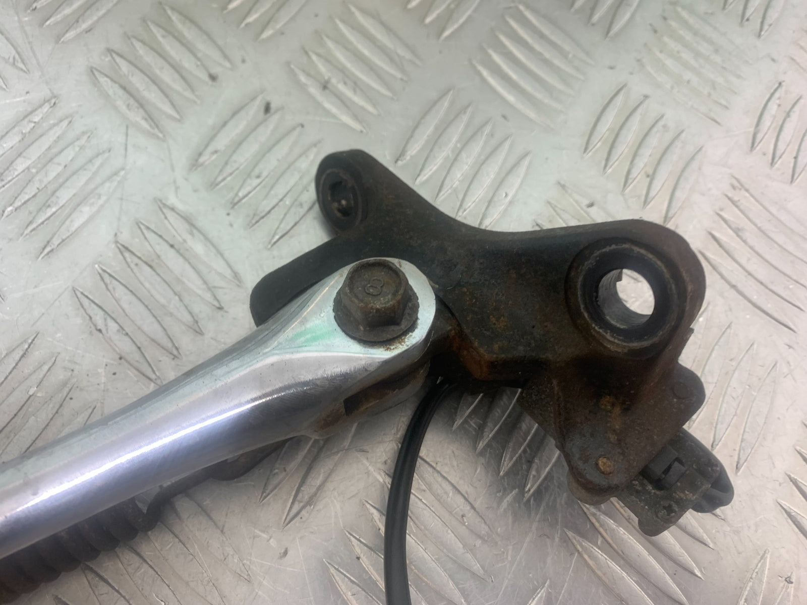 YAMAHA XV535 XV 535 VIRAGO SIDE STAND YEAR 1994-02 (CMB1139)