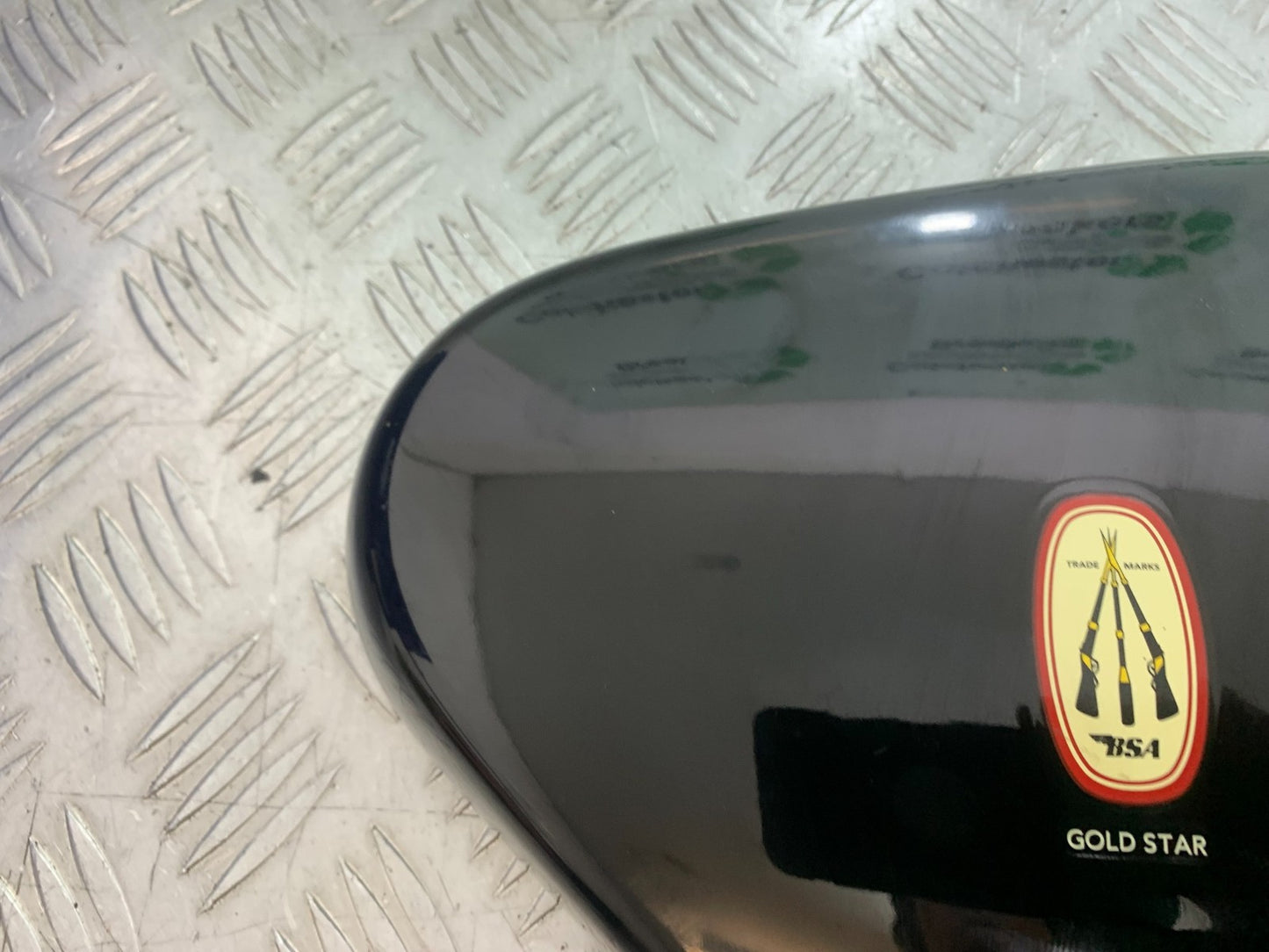 BSA 650 GOLD STAR RIGHT SEAT PANEL YEAR 2022-2025 (CMB1262)