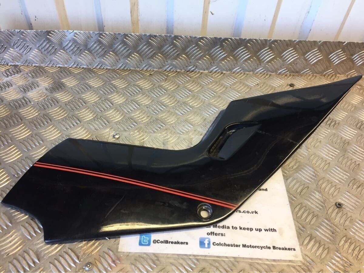 SUZUKI GSX1100F GSX 1100F RIGHT SIDE PANEL  YEAR 1989-1992