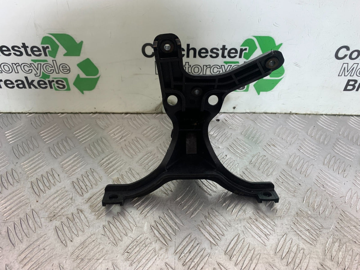 SUZUKI GSXR600 GSXR 600 SRAD FAIRING BRACKET   YEAR 1997-2000 (CMB1276)