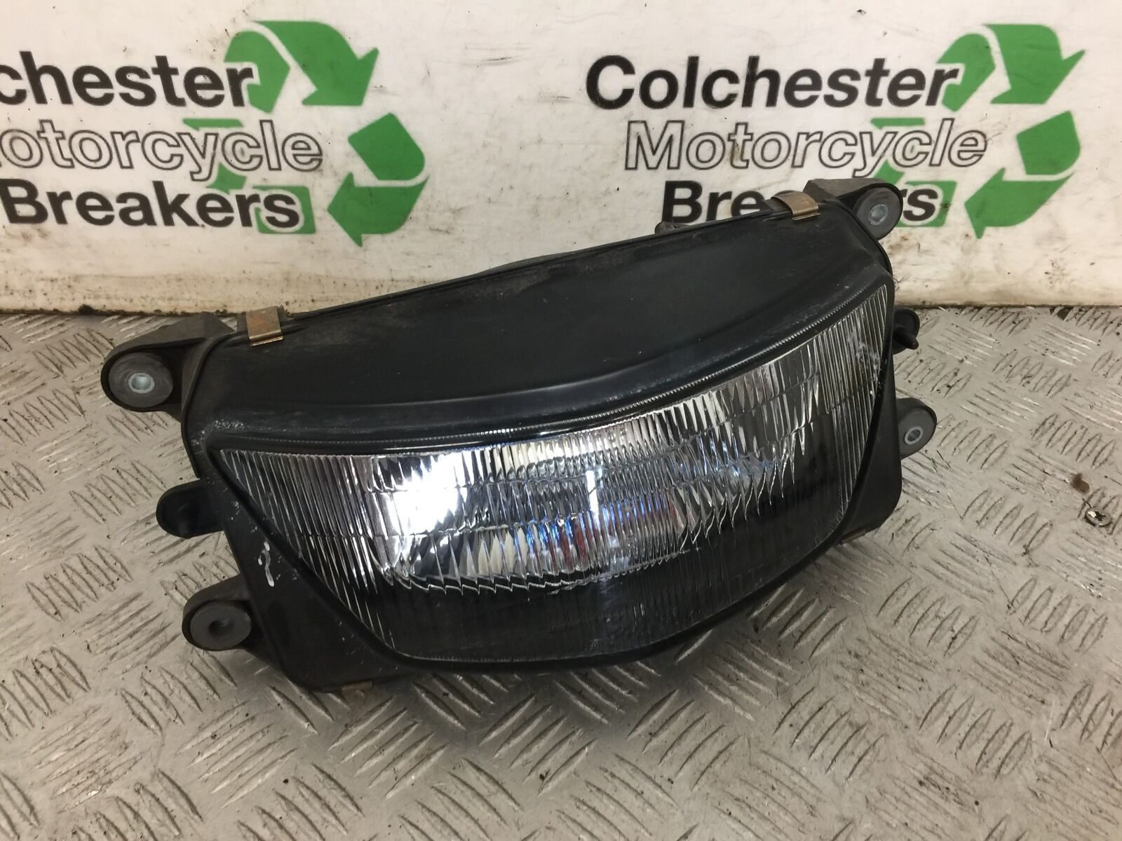 KAWASAKI ZX9R ZX9B HEADLIGHT YEAR 1994 (STOCK 860)