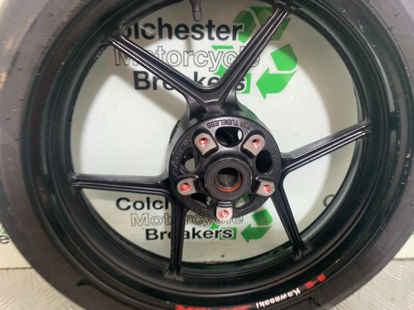 KAWASAKI ZX10R ZX10 R FRONT WHEEL   2008-2010 (CMB1206)