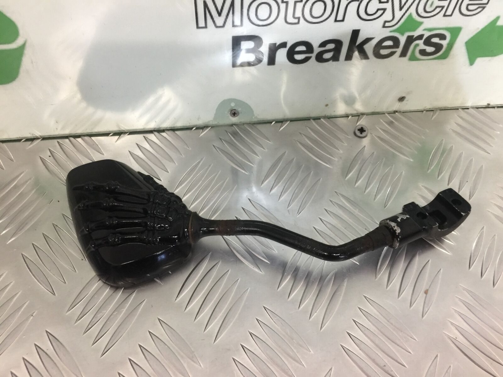 KAWASAKI VN 650 VULCAN LEFT MIRROR  YEAR 2017-2021 (STOCK 924)
