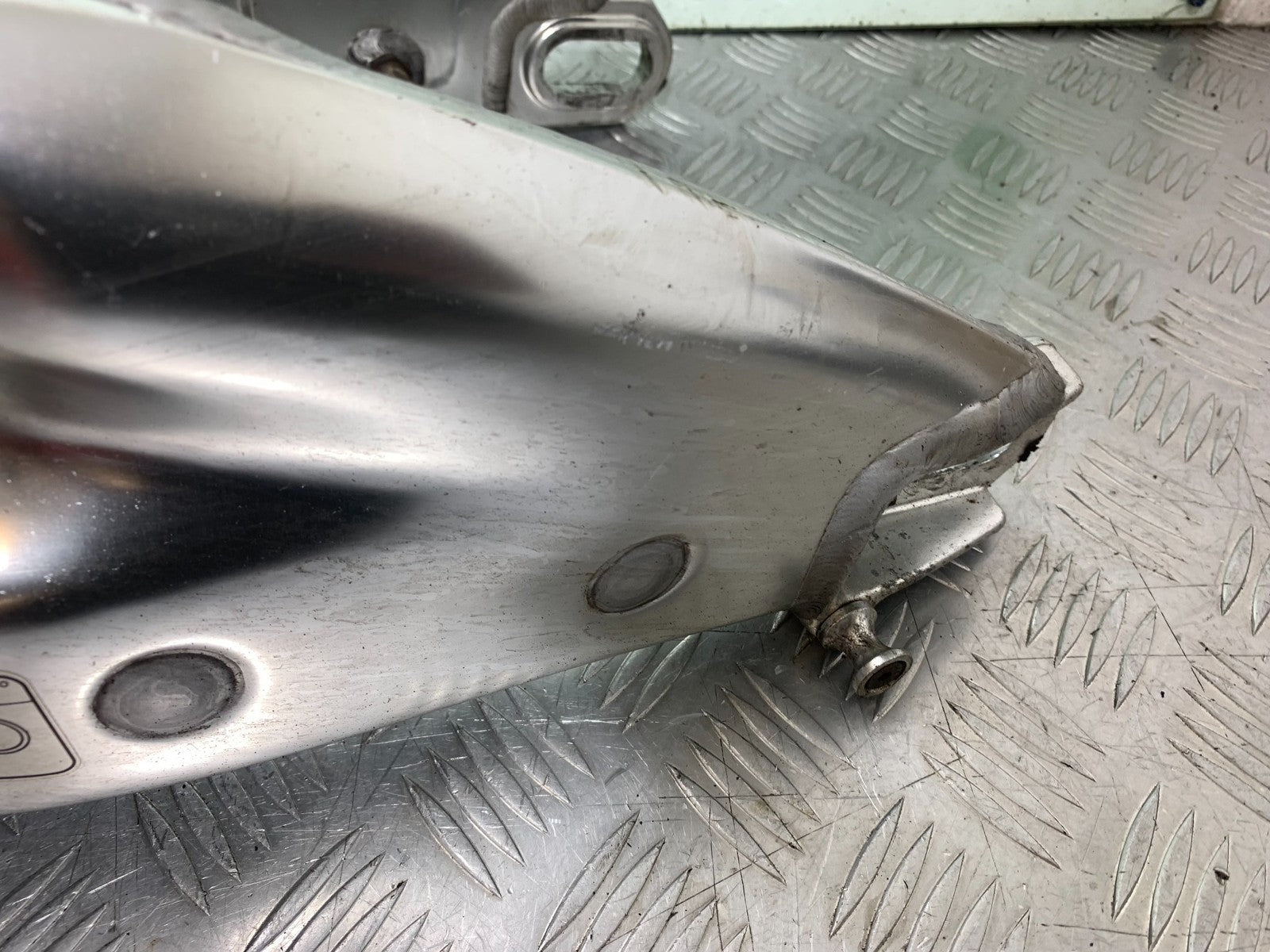 APRILIA RSV1000 RSV 1000 MILLE SWINGARM  1998- 2003 (CMB1184)