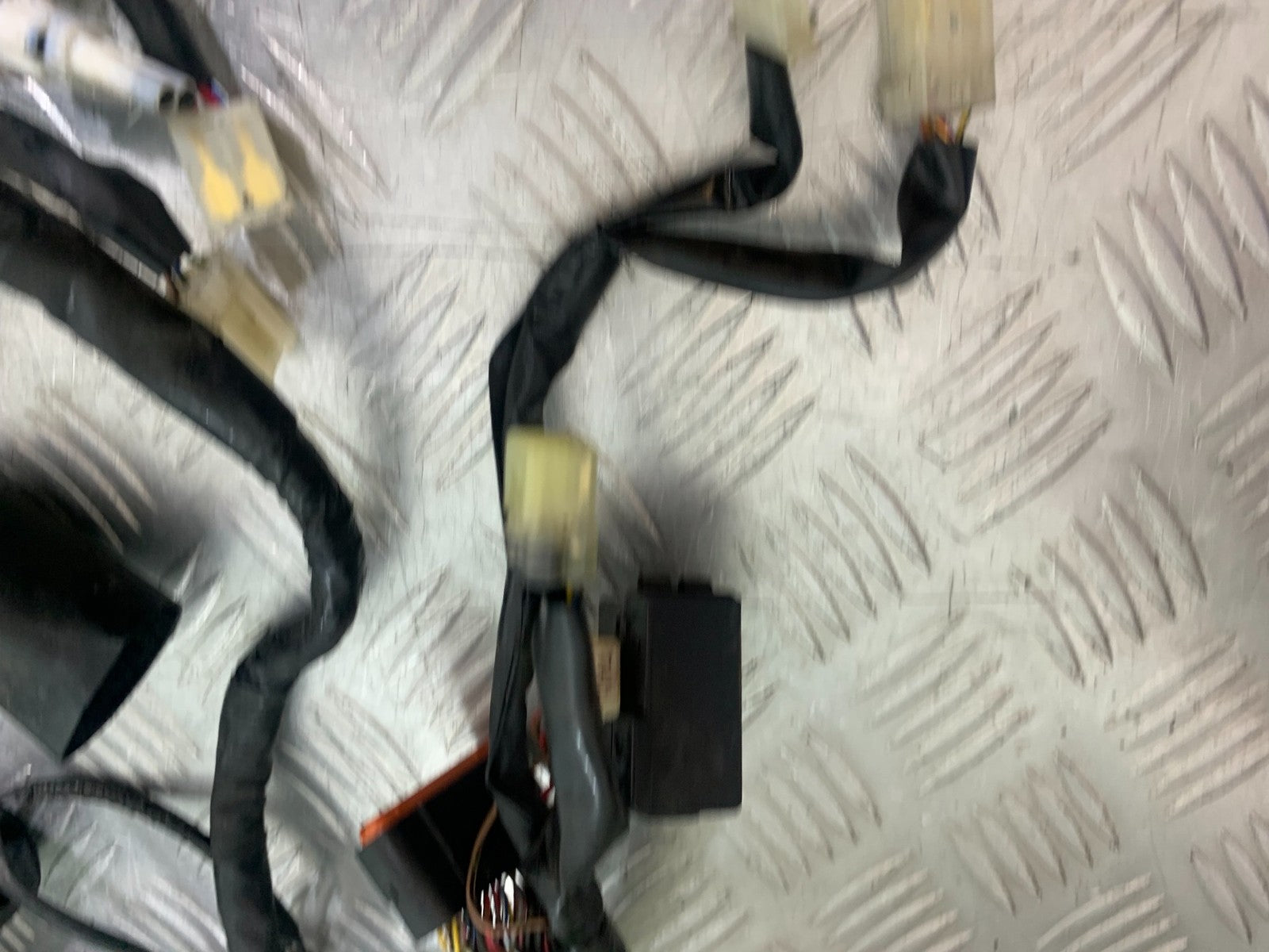 YAMAHA XJ6 XJ6-S WIRING LOOM  YEAR 2009-2015  (CMB1212)