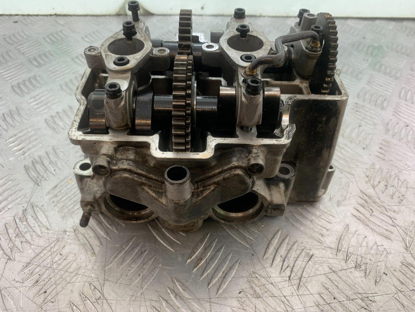 APRILIA TUONO 1000 V4 FRONT CYLINDER HEAD & CAMS YEAR 2013-2014  (CMB1239)