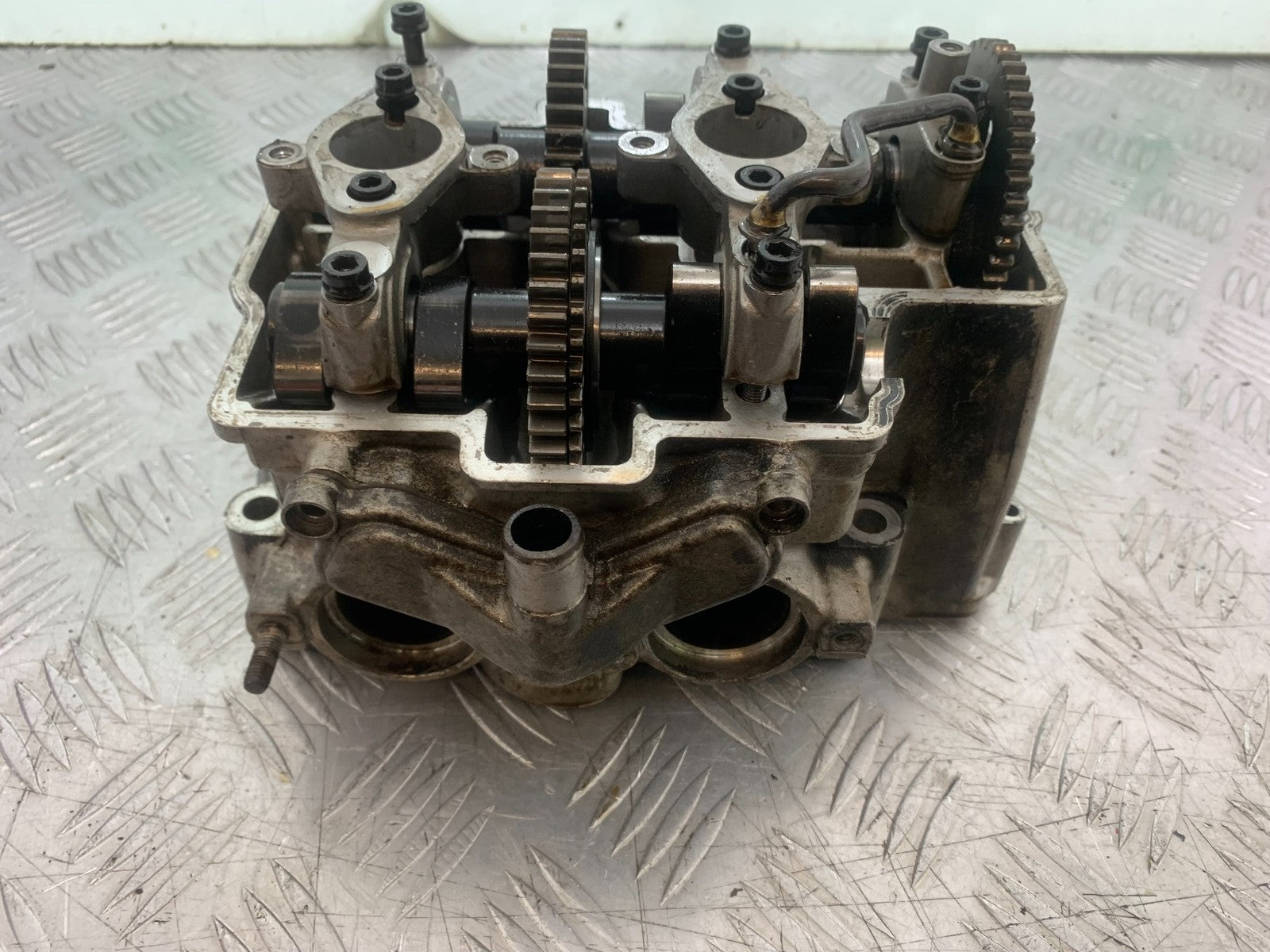 APRILIA TUONO 1000 V4 FRONT CYLINDER HEAD & CAMS YEAR 2013-2014  (CMB1239)