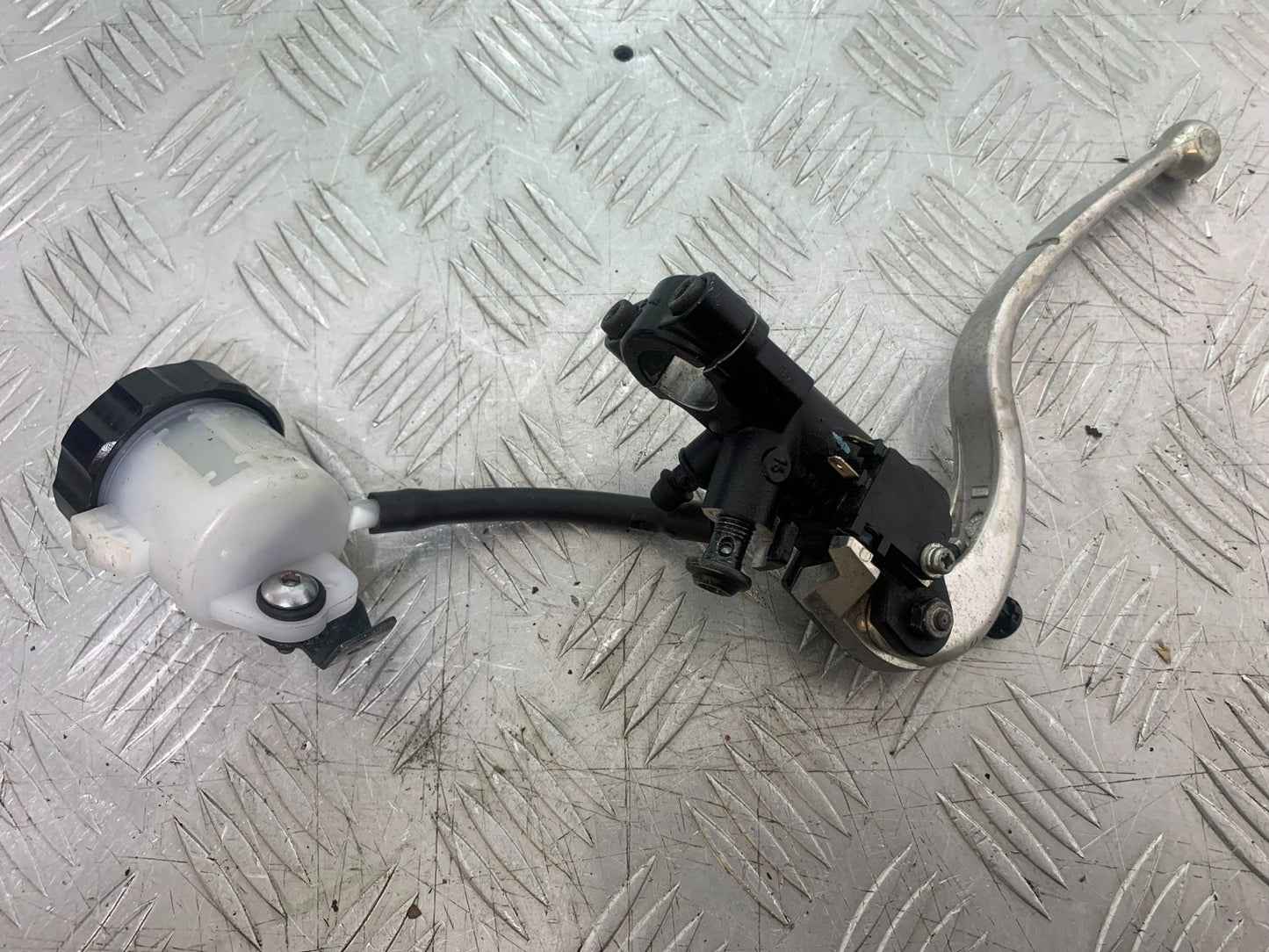 YAMAHA YZF R7 BREMBO FRONT BRAKE MASTER CYLINDER YEAR 2022-2025 (CMB1255)