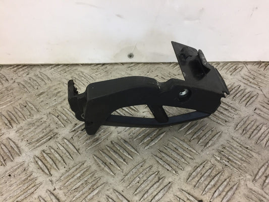 YAMAHA MT 125 MT125 SPROCKET COVER  YEAR 2015