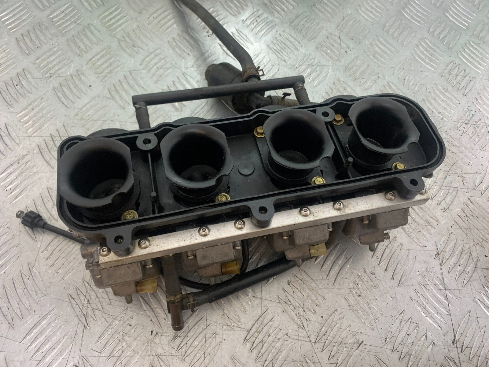 KAWASAKI ZX9R ZX9 C CARBS YEAR 1998-99 (CMB1213)