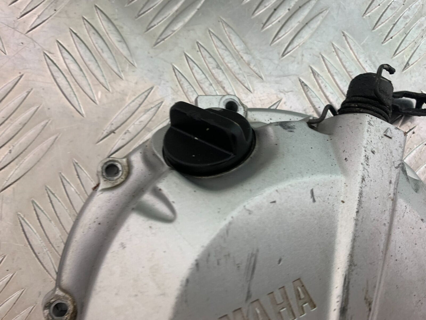YAMAHA FZ6 FAZER CLUTCH COVER YEAR 2004-2007 (STOCK 955)