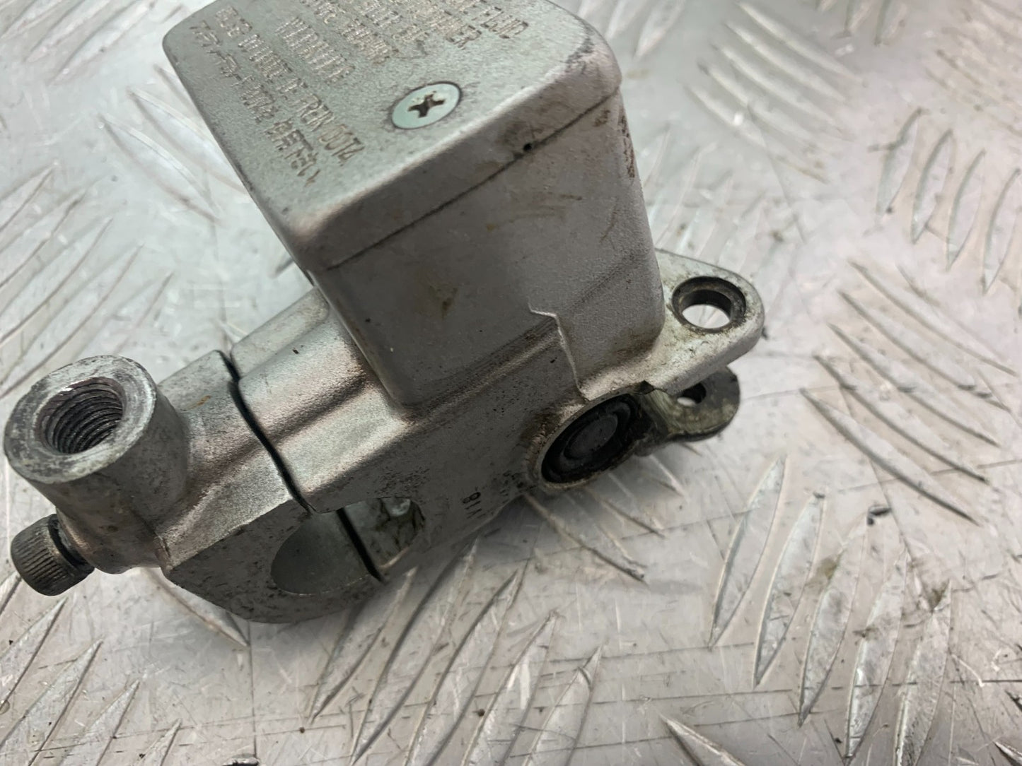 SUZUKI GSX1100 G GSX 1100 G BRAKE MASTER CYLINDER  1991-1996 (CMB1283)