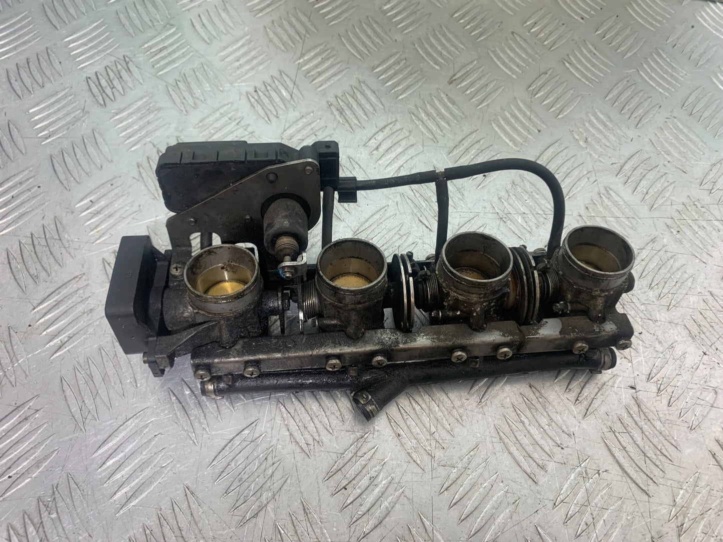 BMW K1200 K 1200 LT THROTTLE BODIES YEAR 1999-07 (CMB1271)