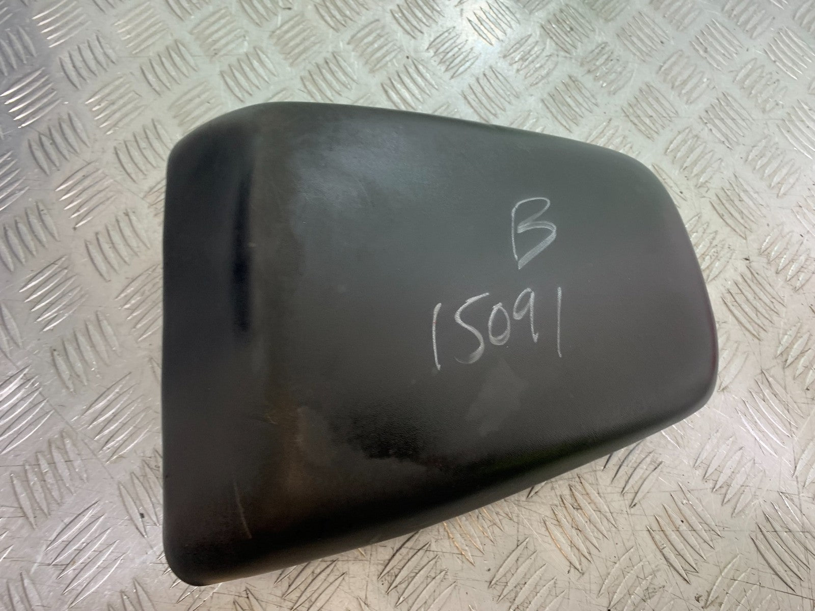 HONDA CBF500 CBF 500 REAR SEAT  YEAR 2004-2008  (CMB1294)
