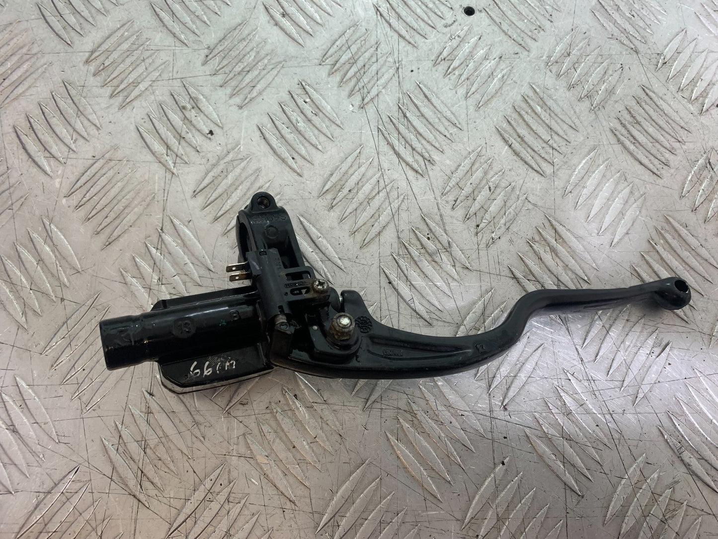 KTM DUKE 125 FRONT MASTER CYLINDER  YEAR 2017-2022 (CMB1222)