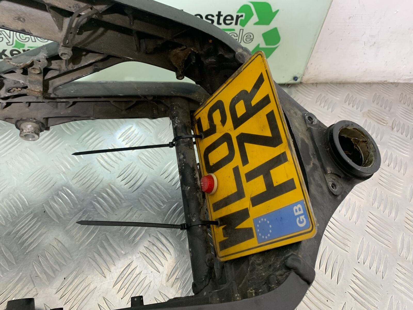 SUZUKI SV650 SV 650 FRAME REG LOG BOOK YEAR 2003-2006 (CMB1024)